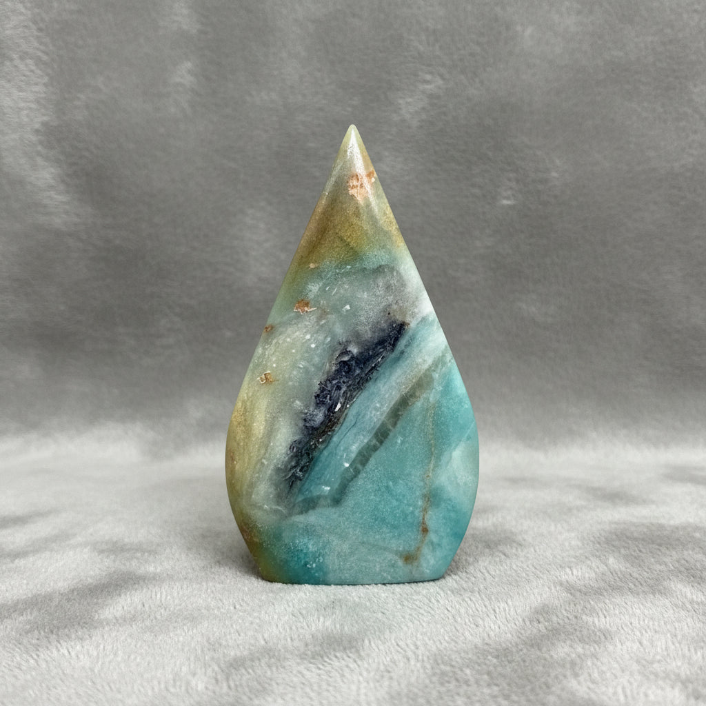 Caribbean Calcite Teardrop Tower